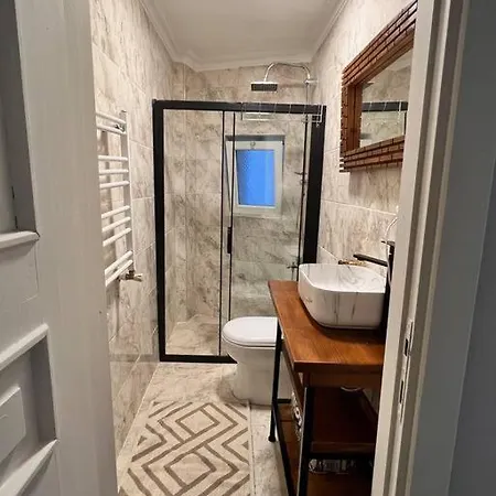 Apartamento Brand New Apt, In Cezayir Street-near Galata Istambul